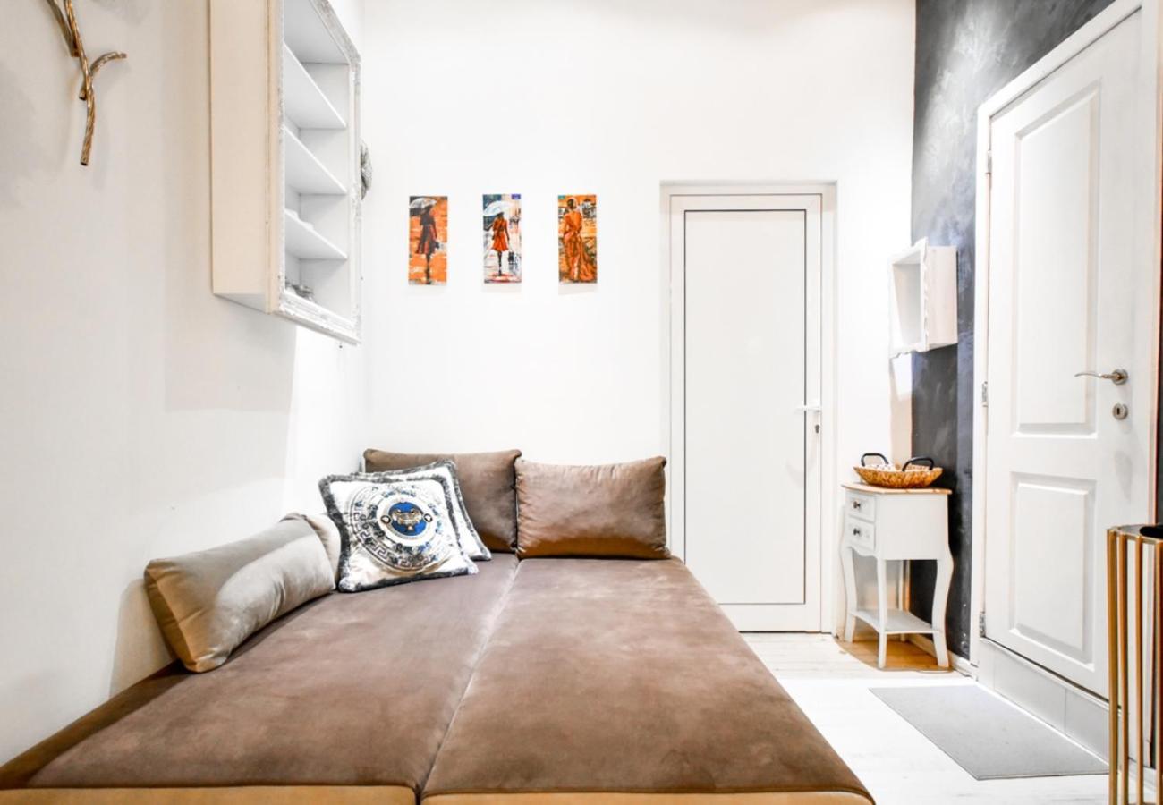Dietro L Angolo, 2 Bath Apartment Sofia Ngoại thất bức ảnh