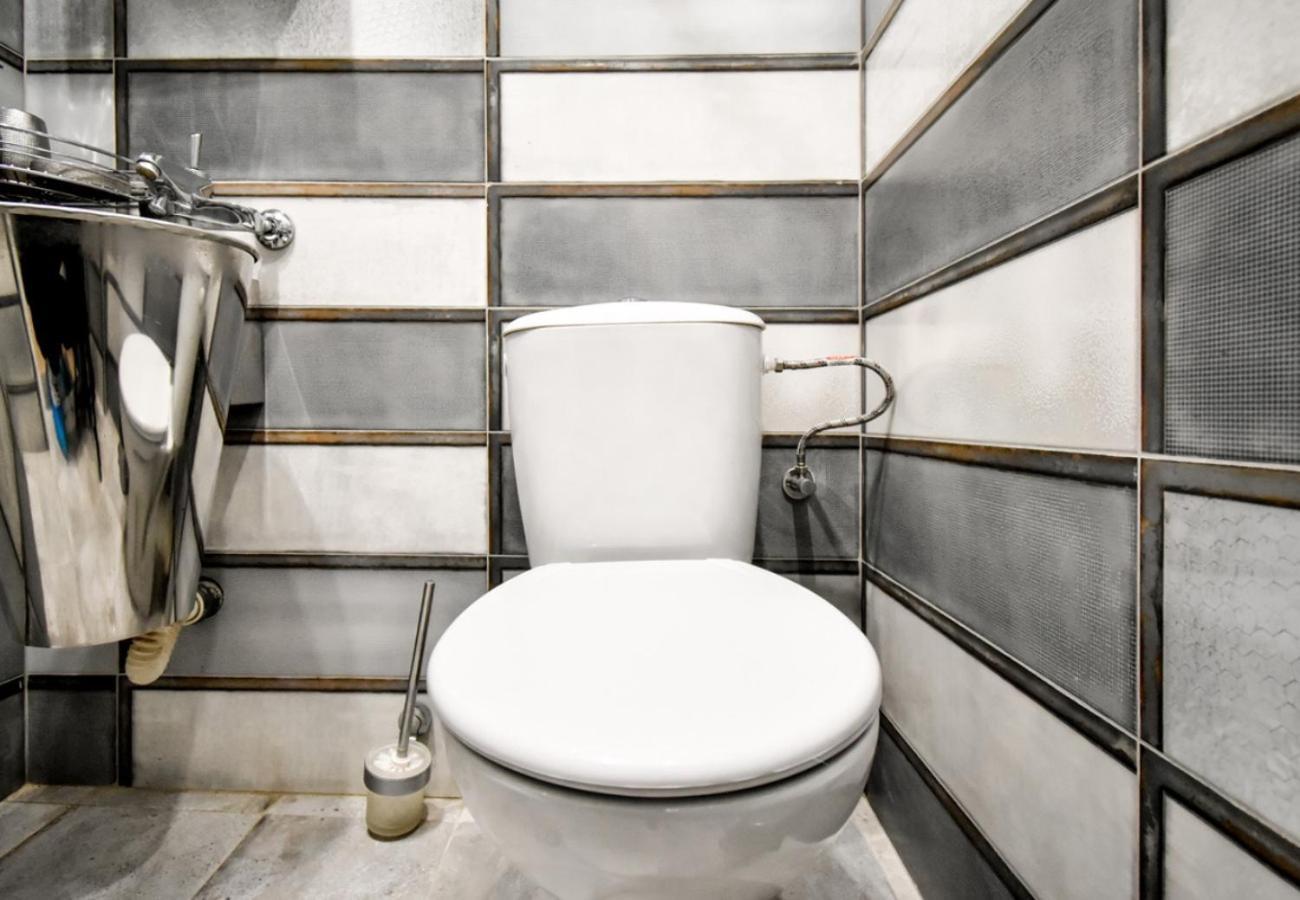 Dietro L Angolo, 2 Bath Apartment Sofia Ngoại thất bức ảnh