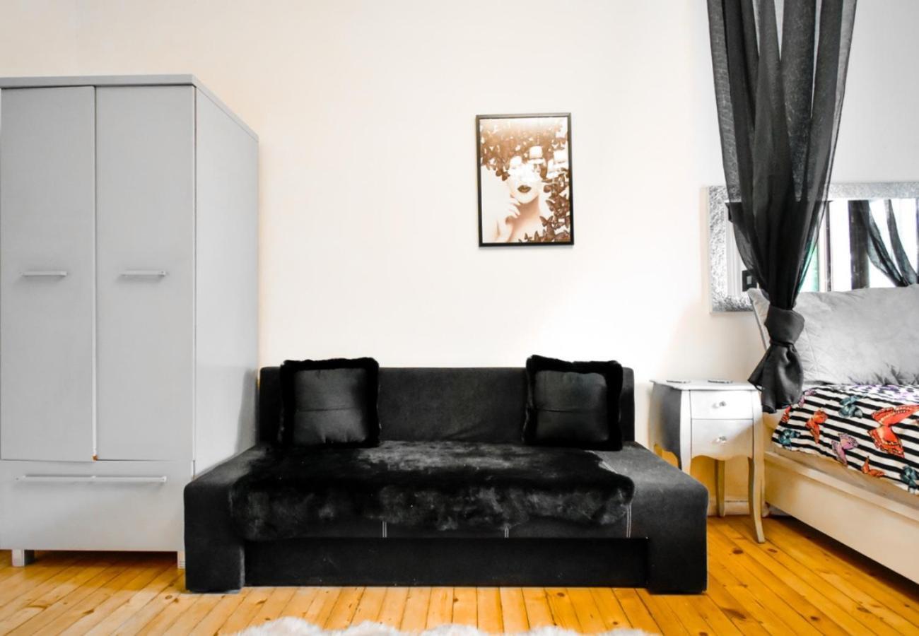 Dietro L Angolo, 2 Bath Apartment Sofia Ngoại thất bức ảnh